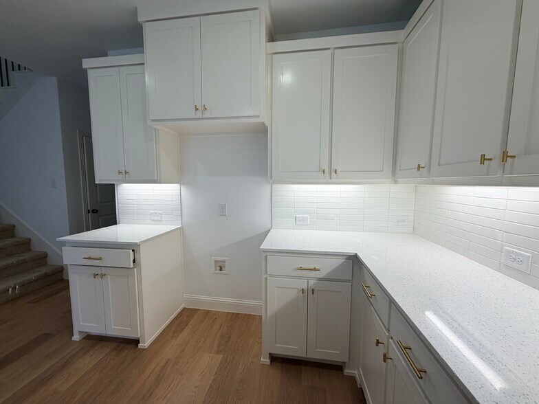 Kitchen (french door refirgerator will be installed prior to move in) - 4809 Lunker St