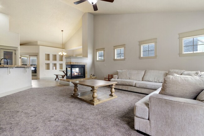 Building Photo - 10976 W Hidden Brook Dr