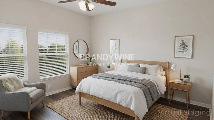 Building Photo - 5564 Mercado Dr