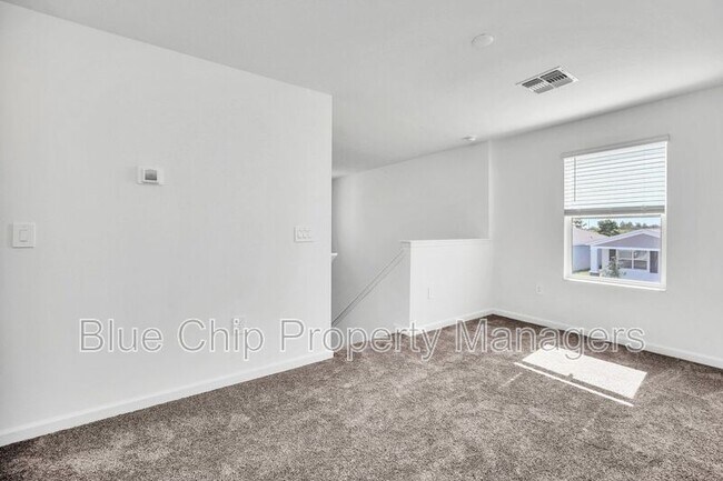Building Photo - 2209 Aquifer Ln