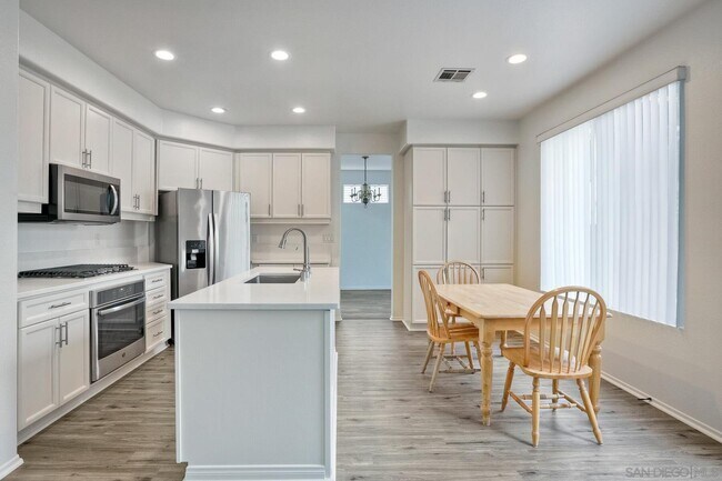 Building Photo - 5874 Oceanview Ridge Ln