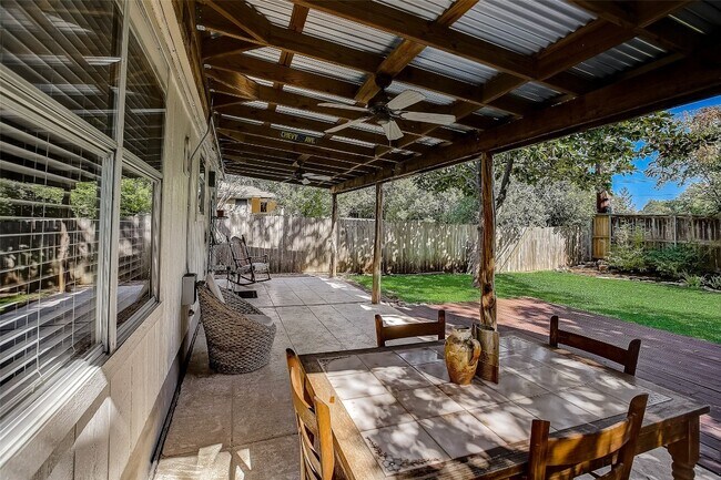 Building Photo - 7449 Peabody Dr