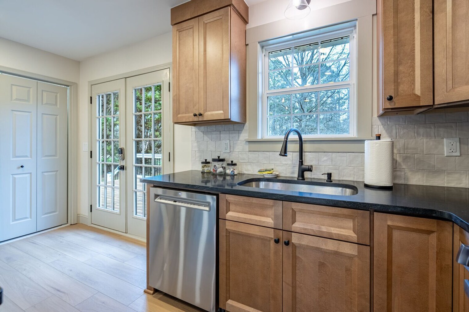 Building Photo - 29 Jennifer Ln