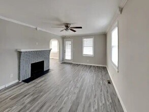 Building Photo - 1492 Park Hollow Ln NE