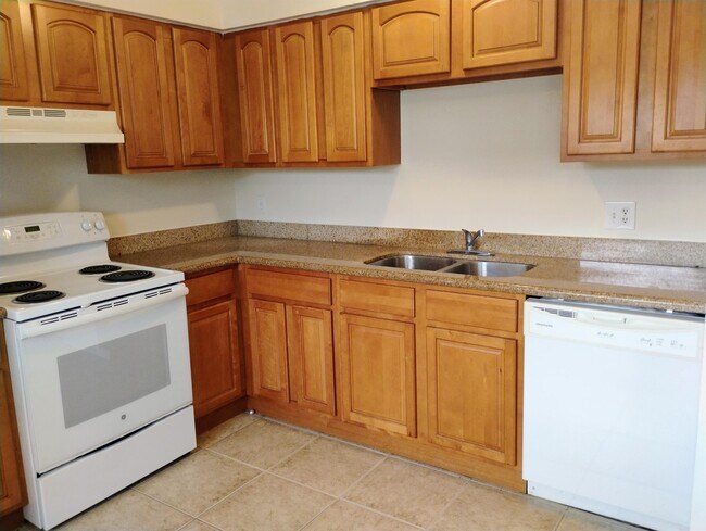 Building Photo - 4777 Orange Grove Blvd