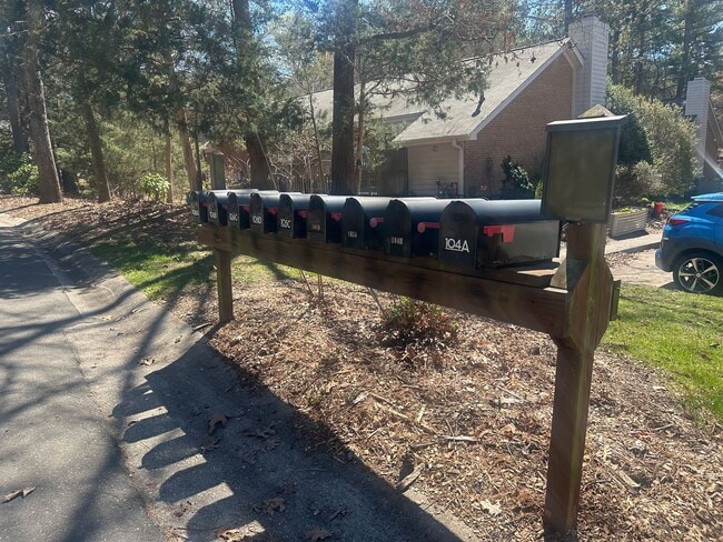 Building Photo - 2BR, 2BA Condo in Durham Woodcroft Community