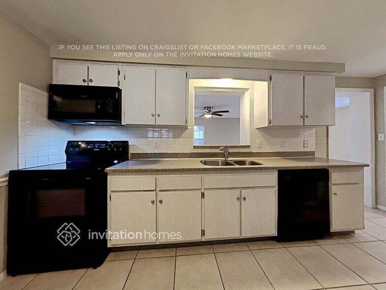 Building Photo - 8825 58th Way