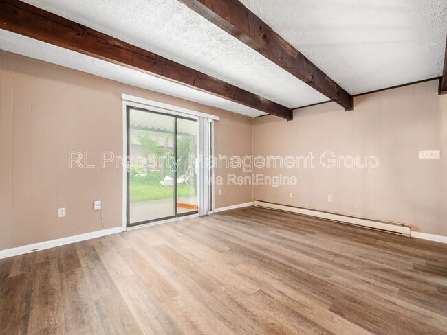 Building Photo - 4923 Myers Rd