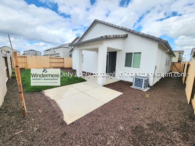 Building Photo - New Construction Home Available Now!
