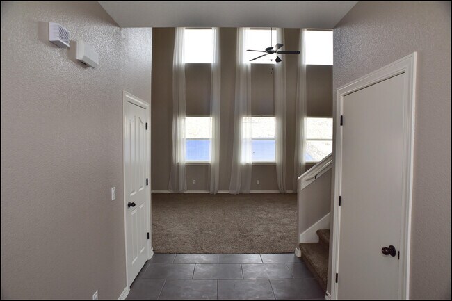 Building Photo - 13239 Emerald Isle St