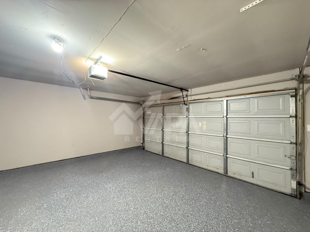 Building Photo - 4103 Sunrise Glade Dr