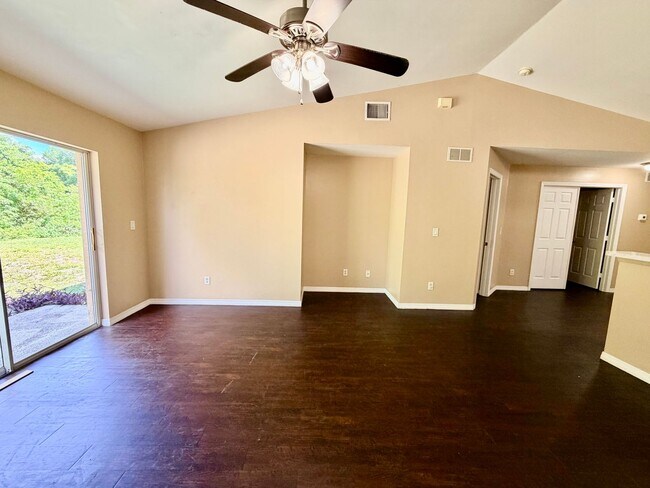 Building Photo - Charming 3BR/2BA Lehigh Acres Duplex with 1-Car Garage | Lawn Care & Salt Service Included