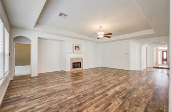 Building Photo - 7814 Heron Lakes Dr
