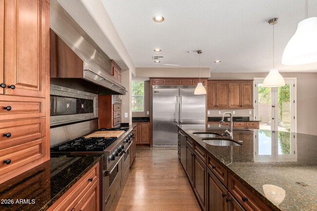 Building Photo - 20927 W Main St