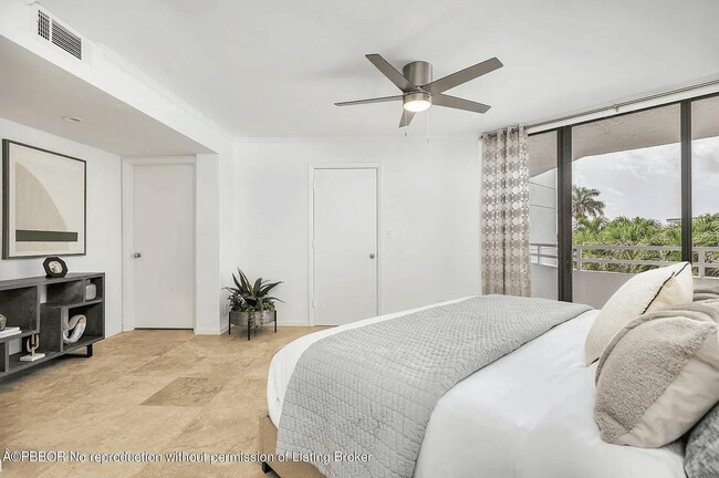 Building Photo - 3701 S Flagler Dr