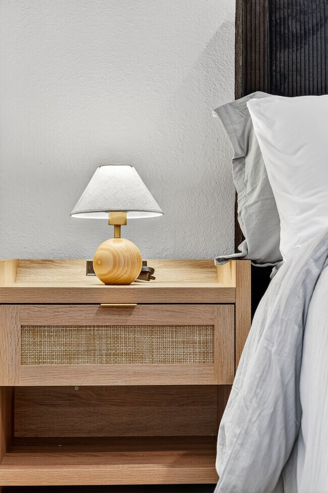 Building Photo - 1004 Airport Blvd