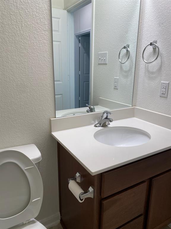 Building Photo - 5815 Bluebonnet Ln