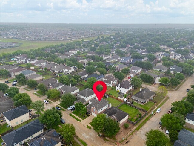 Building Photo - 5106 Westwood Pines Dr