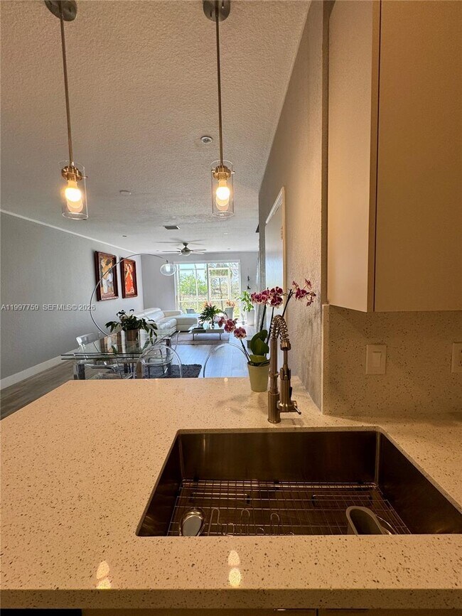 Building Photo - 2469 Cordoba Bend