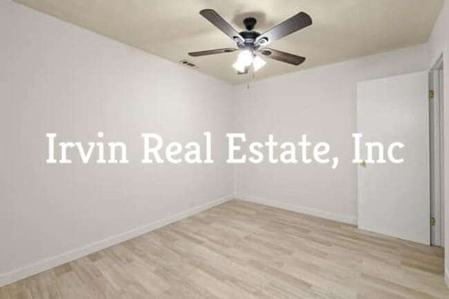 Building Photo - A Nice 4 Bedroom 1 Bath home