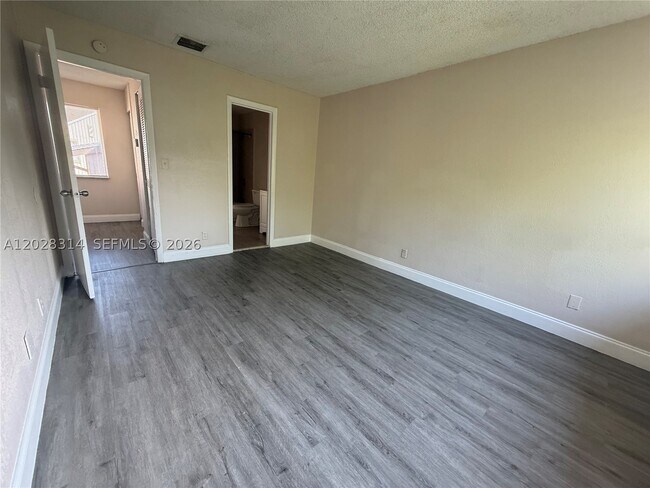 Building Photo - 2216 NW 59th Wy