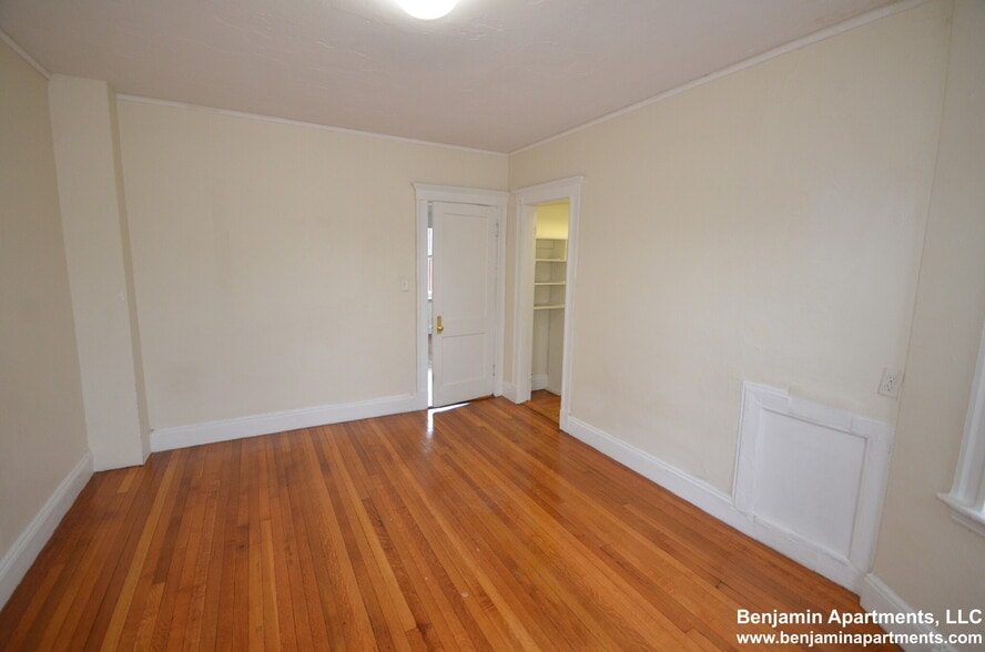 Building Photo - 1163 Boylston St
