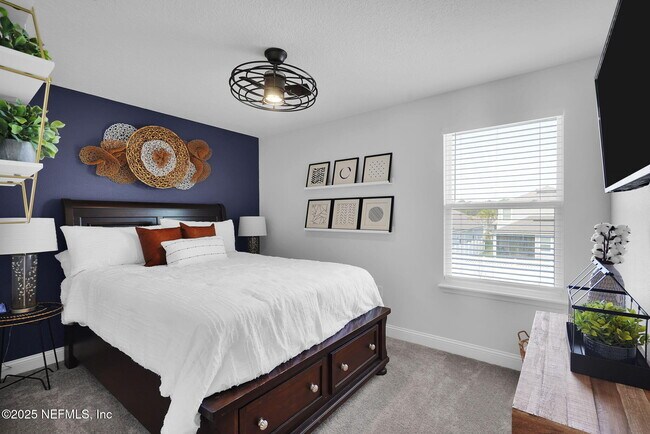 Building Photo - 187 Silverleaf Village Dr