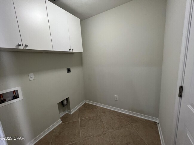 Building Photo - 103 Middleburg Dr