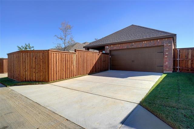 Building Photo - 2325 Brightstone Dr