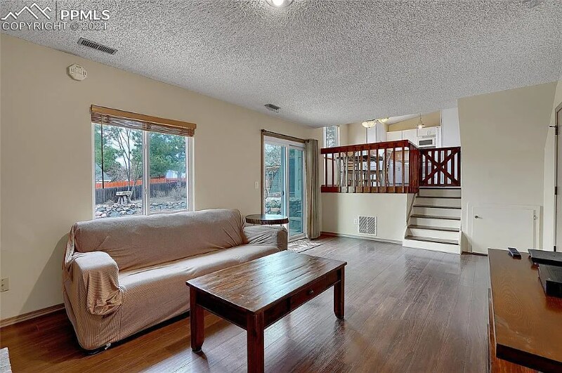 Building Photo - 6910 Churchwood Cir
