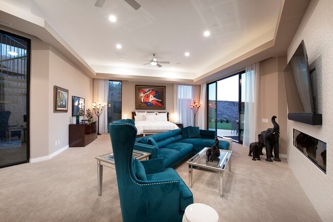 Building Photo - 661 Dragon Peak Dr