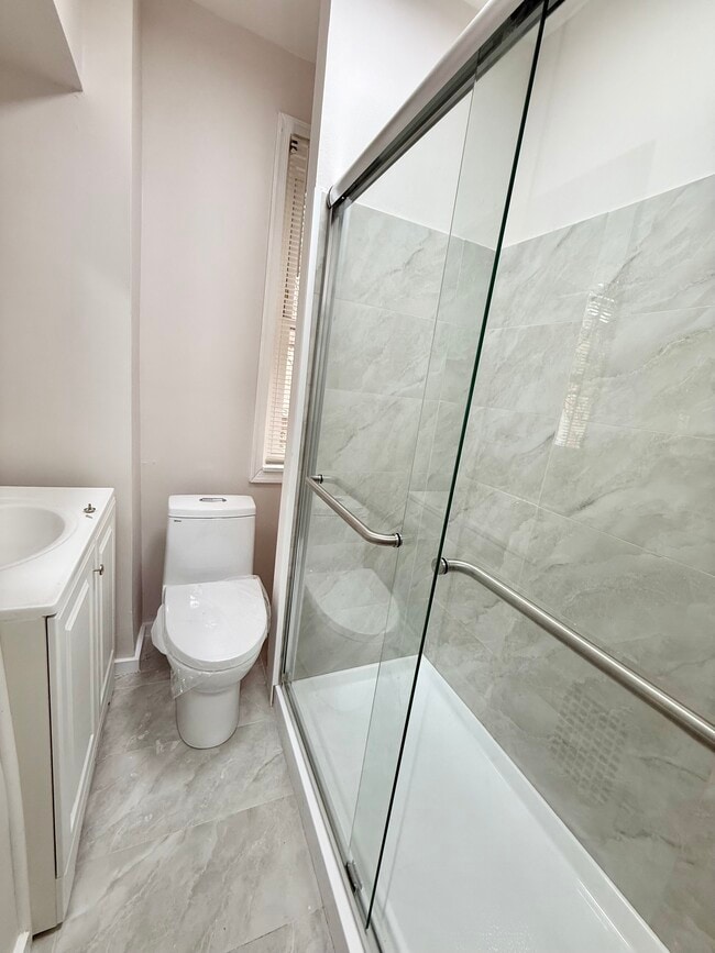 Building Photo - 4511 N Colorado St