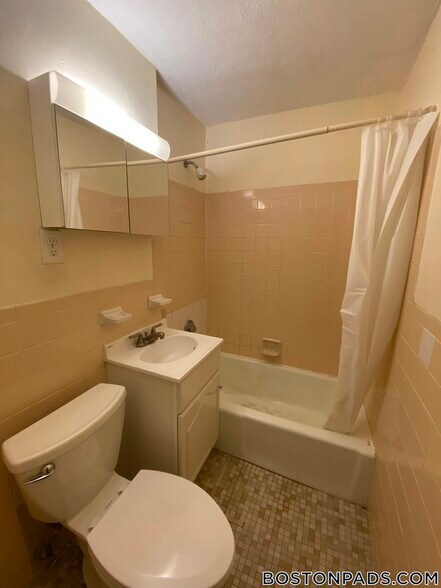 Building Photo - 51 S Huntington Ave
