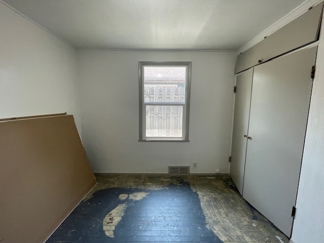 Building Photo - 2229 Parkview Pl