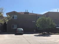 Building Photo - 1918 Buena Vista Dr SE