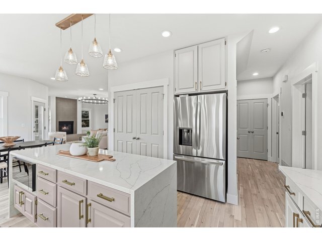 Building Photo - 7766 Park Ridge Cir