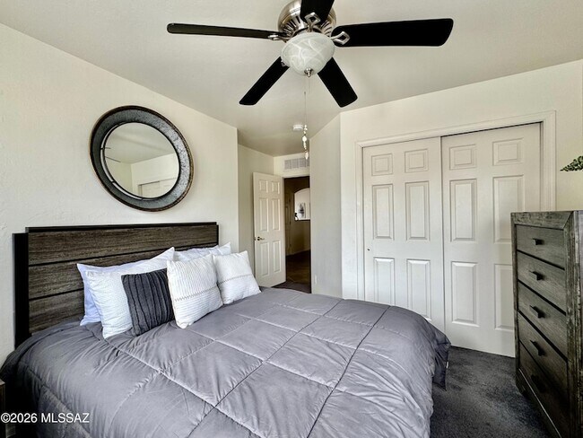 Building Photo - 12361 N Globe Mallow Pl