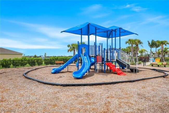 Building Photo - 421 Coral Reef Pl