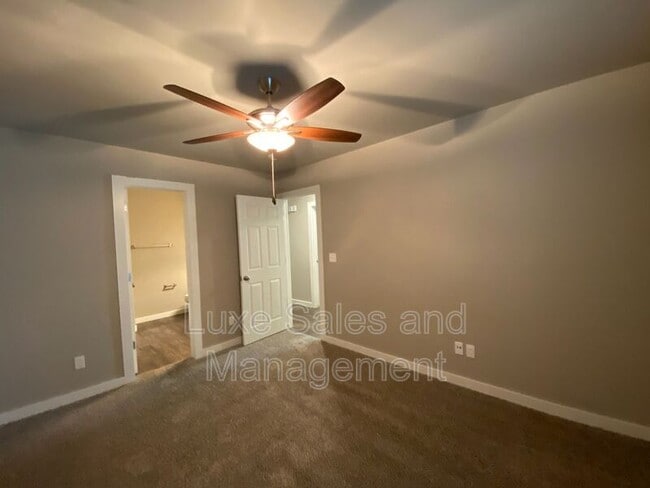 Building Photo - 1503 MacAlpine St