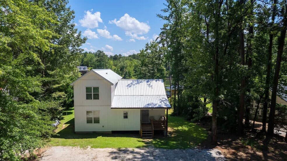 Building Photo - 522 Scenic Way