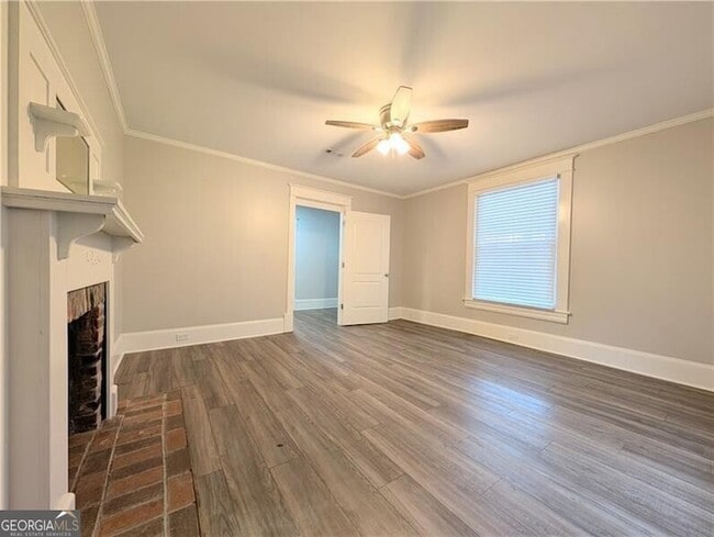 Building Photo - 1716 Thompson Ave