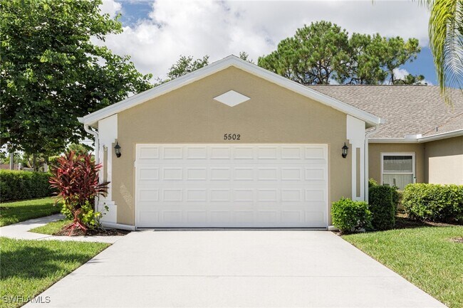 Primary Photo - 5502 Greenwood Cir
