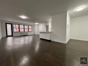 Building Photo - East 82nd Street