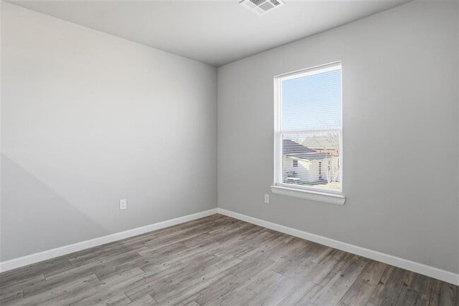 Building Photo - Brand New Near Downtown Cache – 15 Min to Fort Sill. 50% off First Full Month's Rent