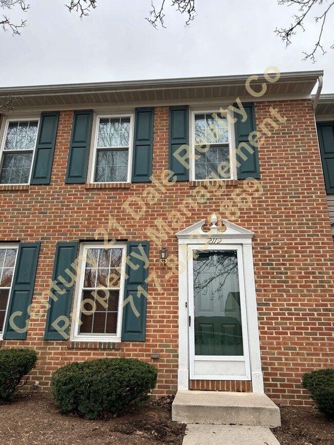 Building Photo - Beautiful 2 Bedroom Condo in West York Schools with a Large 2 Car Garage