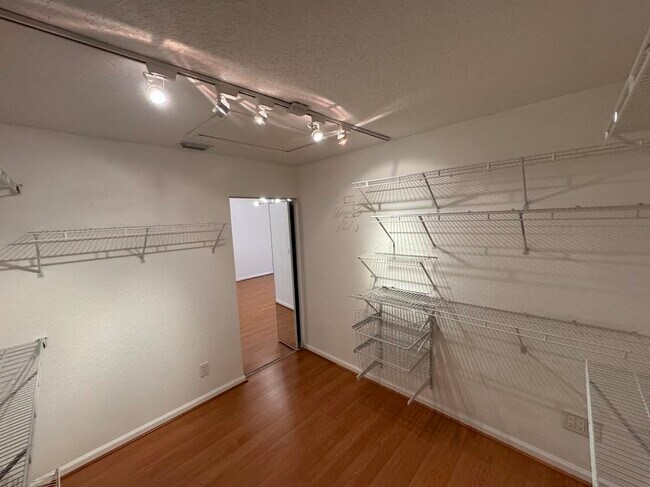 Building Photo - 18237 Boca Way Dr