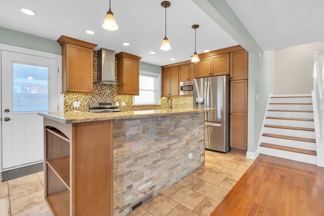 Building Photo - 9314 Menard Ave