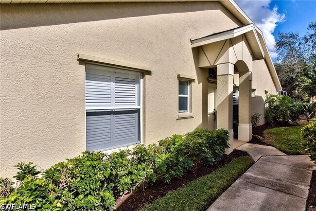 Building Photo - 8207 Ibis Cove Cir
