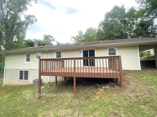 Building Photo - 3952 Butterfield Dr NW