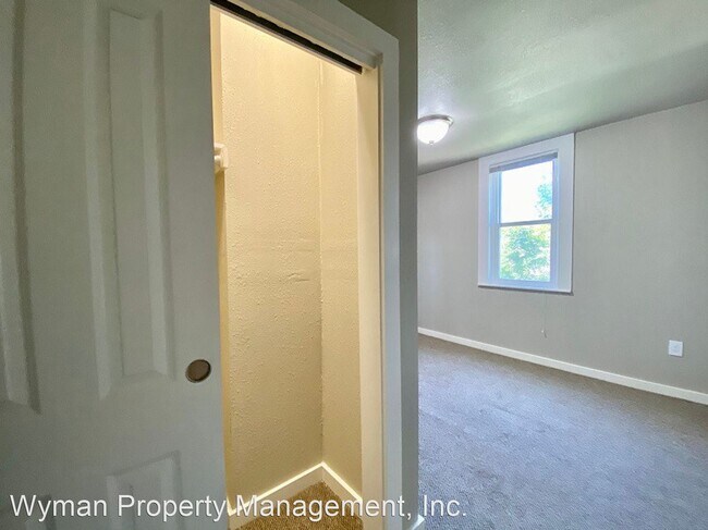 Building Photo - 1415 Brown St